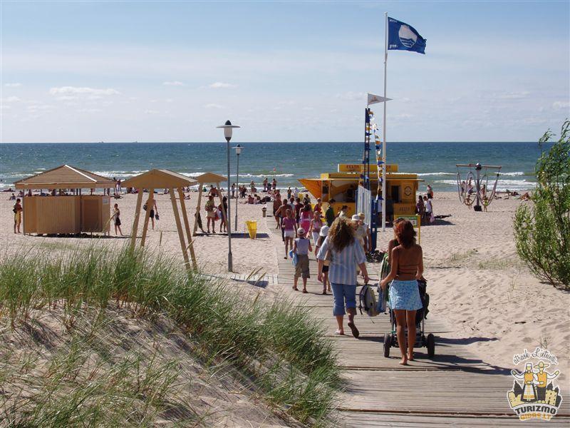 Martas Nams Hotel Ventspils Buitenkant foto